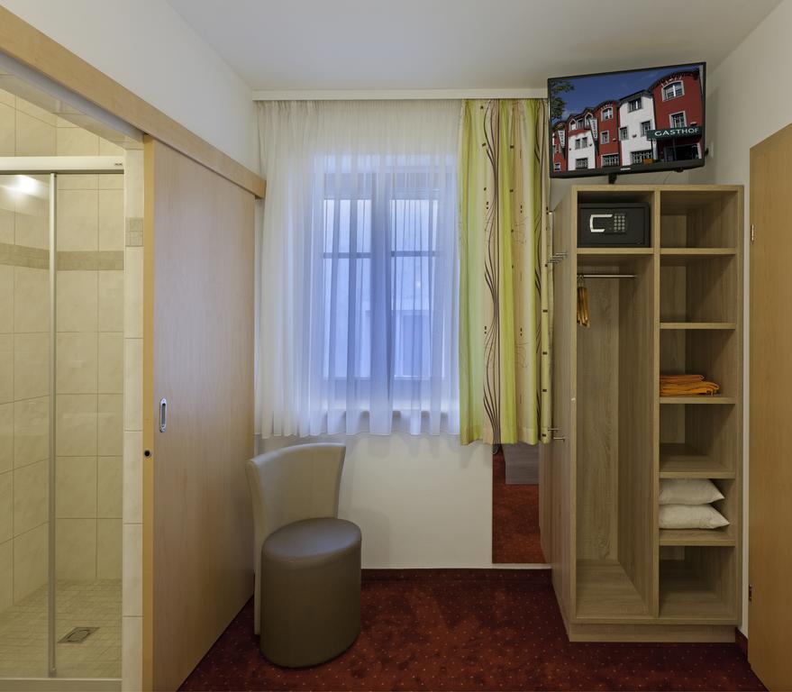 Hotel Restaurant Wallner I Contactless Check-In Sankt Valentin Luaran gambar